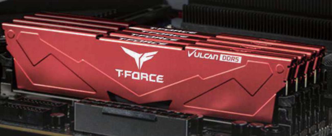 Team Group VULCAN RAM DDR5 16GB 5200MHz Nero FLBD516G5200HC40C01 Memoria PC