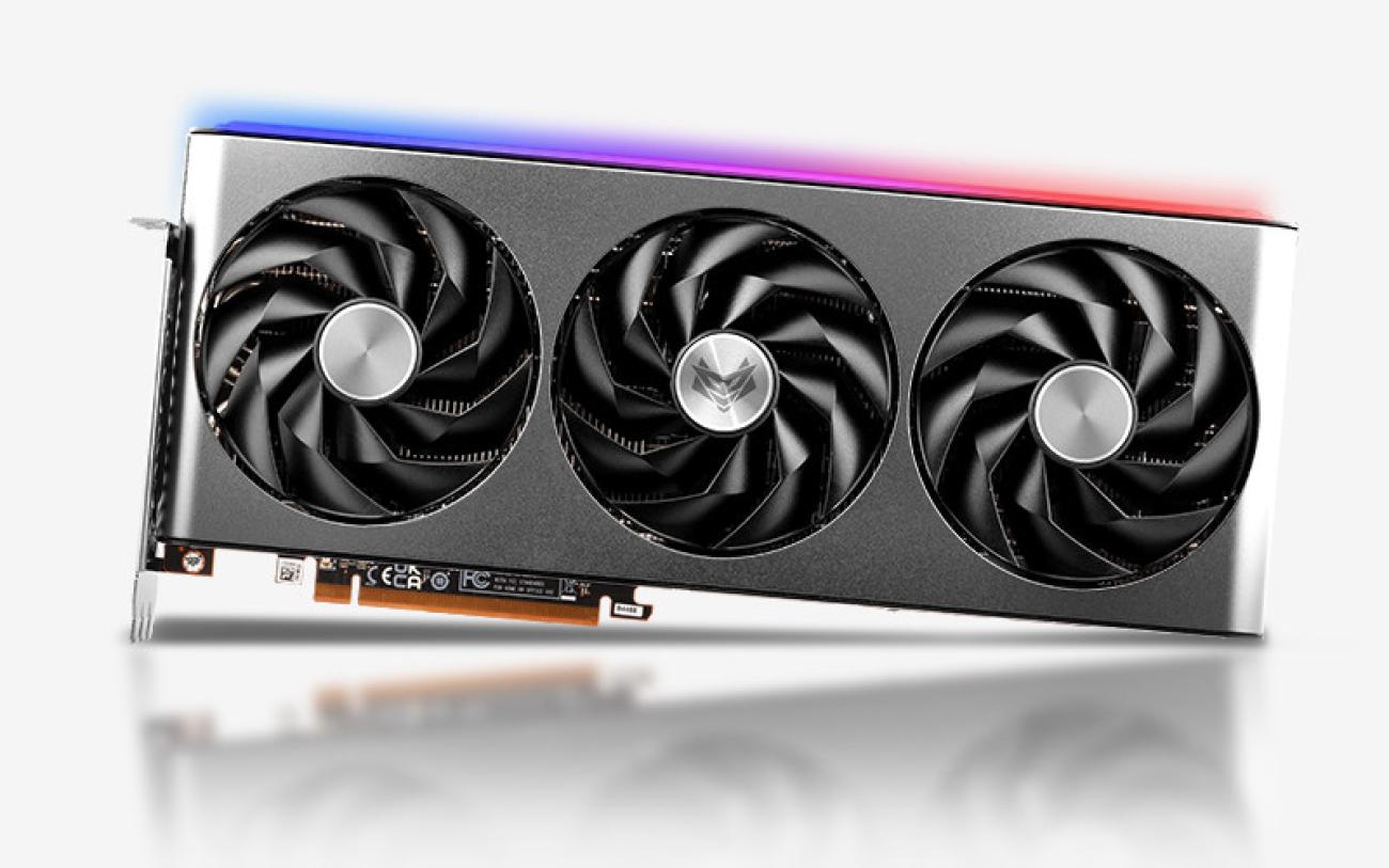Sapphire NITRO+ Scheda Grafica AMD Radeon RX 7900 GRE 16GB GDDR6 11325-02-20G